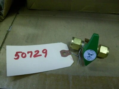 NUPRO B-6P4T 1/4 TURN PLUG VALVE - Image 1 of 3