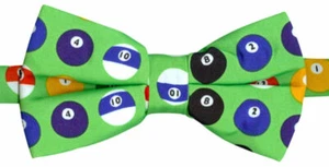 THE TIE STUDIO - Pool Balls Game on Green Men's Novelty Bow-Tie - Picture 1 of 3