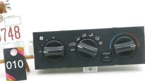 93-96 Jeep Grand Cherokee ZJ  Heater Heat AC Climate Control Switch - Picture 1 of 3