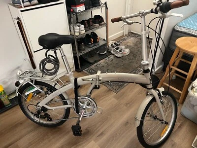 Citizen Bike 20" 6-speed Folding Bike (Muffin® Airless Tire Upgrade) - Image 1 of 4