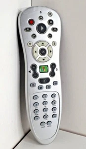 Windows Media Replacement Remote New - Picture 1 of 3