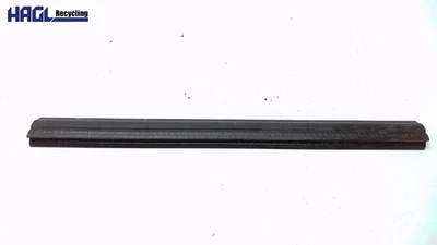 Guarnizione In Gomma Del Radiatore 8K0121331K Audi A5 2.0 TDI Sportback - Immagine 1 di 4