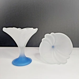 Borgonovo Italy Blue Tulip Frosted Glass Cocktail Sundae Glasses Dessert Dish - Picture 1 of 10