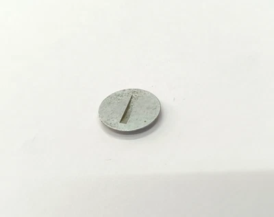 Tapa de cubierta de accionamiento de motor Canon AE-1 - Repuesto de cámara original usada #H2 Foto 1 de 4