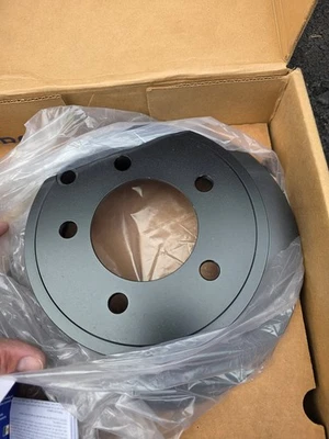 Juego de rotores de frenos EBC RK7381 - Rotores traseros - 2011 a través de Chrysler, Dodge, Jeep Foto 1 de 4