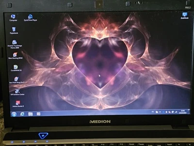 Laptop Medion Akoya P6612 Core 2 Duo P6612 4GB RAM 16.4Zoll Windows / Linux BS - Bild 1 von 4