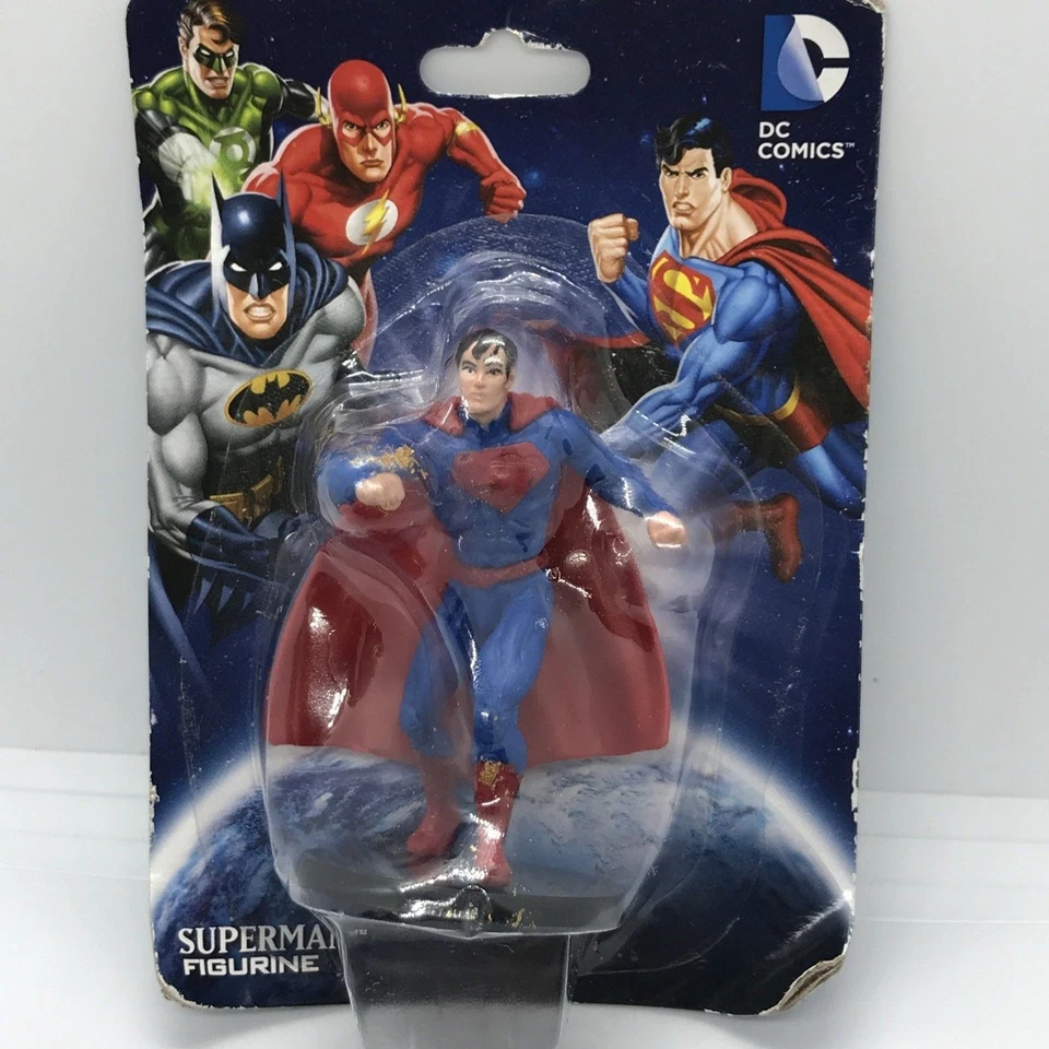 Minifigura de Superman DC Comics monograma coleccionable nueva en paquete Foto 1 de 1