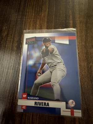 2002 Donruss Fan Club - Mariano Rivera #16 - Image 1 of 2
