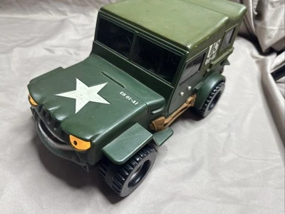 Vintage 1998 Galoob Talking Motor Bocas General Barker Jeep EUA Verde Militar - Imagem 1 de 4
