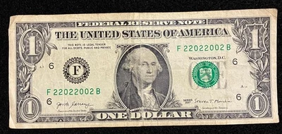F22022002B $1 Binary Repeater 0s and 2s Fancy Serial Number One Dollar Bill 2017 - Image 1 of 4