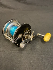 PENN 60 LONG BEACH FISHING REEL (I-9886) - Picture 1 of 9
