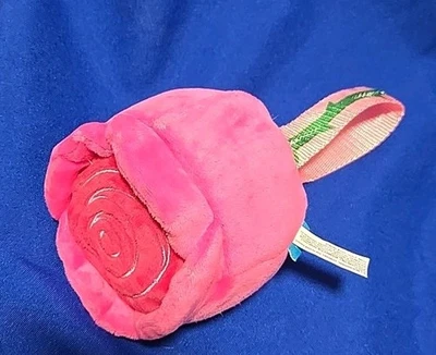 Caja de ladridos Spike the Boopquet ramo rosa San Valentín peluche M-L juguete para perro  Foto 1 de 4