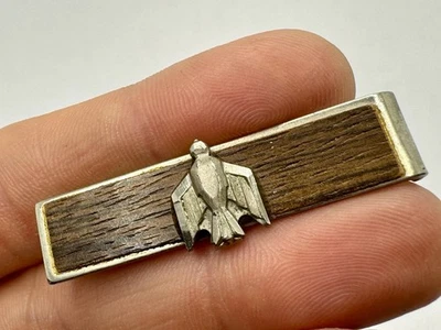 ÚNICO De Colección Años 60 Tono Plata Thunderbird Madera Corbata Clip Barra Militar Tribal MCM Foto 1 de 3
