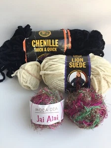 Specialty Yarn Lot Moda Dea Jai Alai Lion Brand Suede & Chenille - Bild 1 von 4