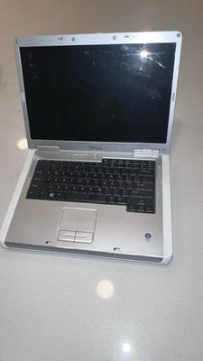 Notebook Inspiron 1501 2007 (usado)  - Imagem 1 de 4