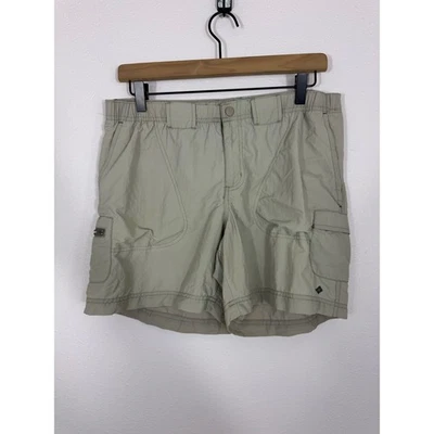 Vintage Columbia Women’s Cargo Hiking Shorts M (6L) Khaki Nylon, Quick-Dry - Image 1 of 4