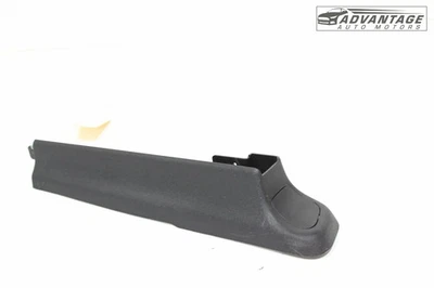 Chrysler Pacifica 2017-2025 asiento del lado del pasajero delantero cubierta de moldura exterior OEM Foto 1 de 4