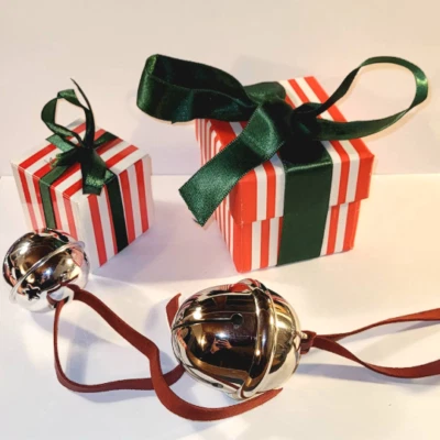 Le Grelot du Traineau du Père Noël Pôle Express The Polar Ticket Jouet Cadeaux - Imagen 1 de 4