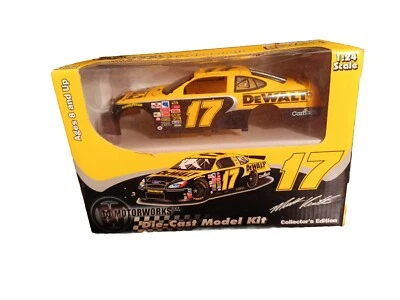 Motorworks DeWalt Matt Kenneth Die Cast escala 1:24 sin abrir Foto 1 de 4