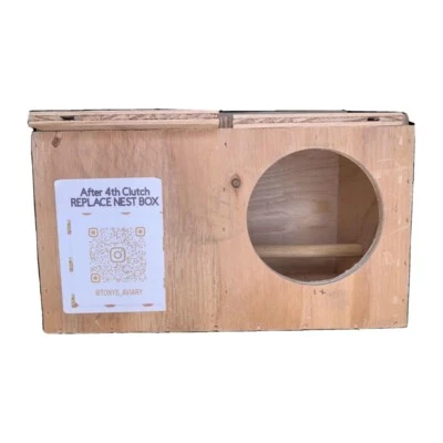 TONYS AVIARY Gouldian Finch Breeding Nesting Nest Box