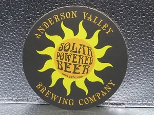 Cerveza con energía solar Anderson Valley Brew coleccionable Breweriana Barware Coaster - Imagen 1 de 7