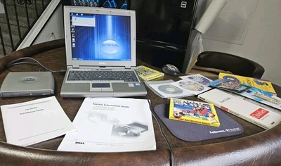 DELL LATITUDE D400 12.1" Laptop INTEL PENTIUM + DELL CD ROM, Extras Time Capsule - Image 1 of 4