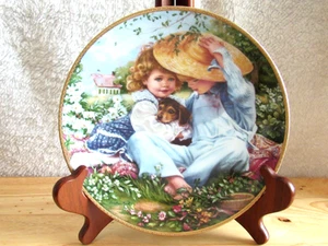 A Time To Love by Sandra Kuck - 1989 Reco Collector Plate Children w/Puppy - Picture 1 of 4
