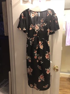 Women’s Xhilaration Black Floral Dress Size Medium Item # 1430 - Picture 1 of 9