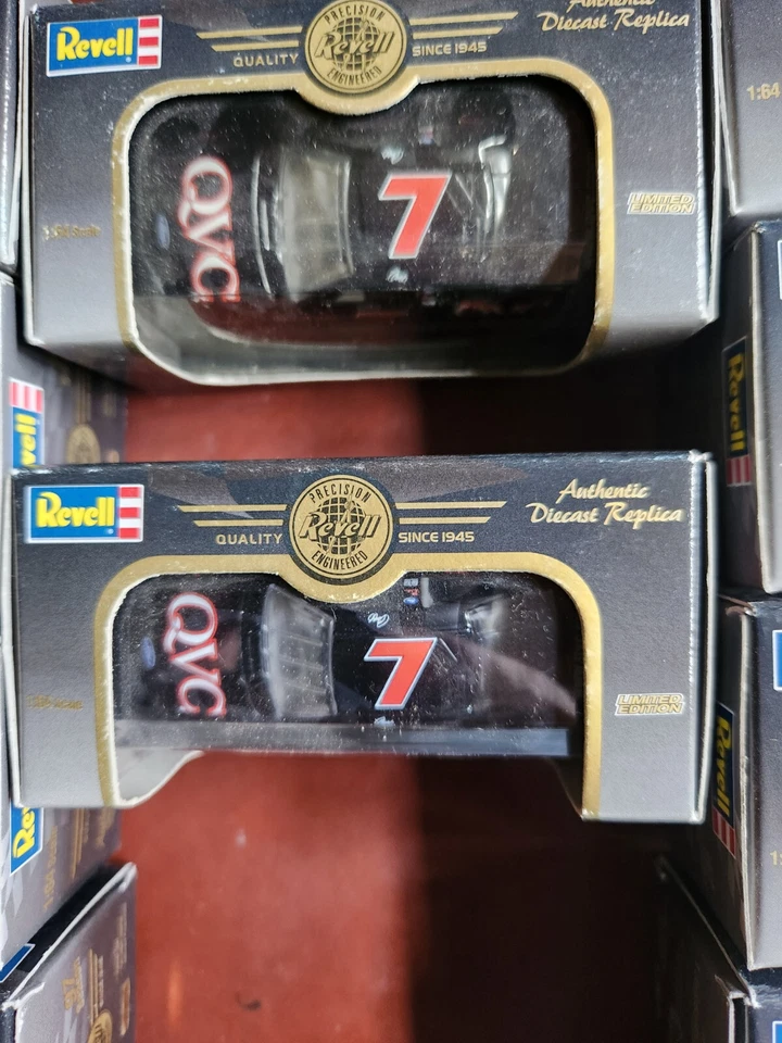 Geoff Bodine #7 QVC Diecast 1997 Ford Thunderbird Revell 1:64 edición limitada Foto 1 de 1