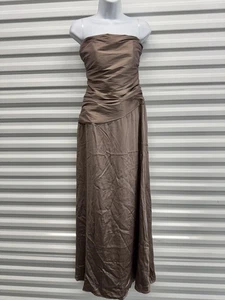 Meshki Serena Trägerloses Taft Maxikleid - Bronze Taupe XS - Bild 1 von 3