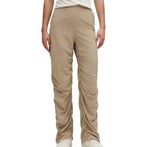 Pantaloni svasati Lululemon Dance Studio slim fit HR XXS tessuto rapido rovere trasparente - Foto 1 di 7