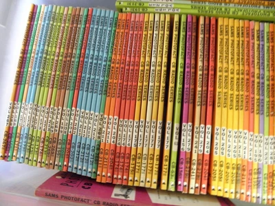 Sams Photofact Manuals CB Radio Series L@@K - Image 1 of 4