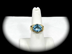 Exquisite 18k Yellow Gold 4.2 Carat Natural Aquamarine Ring - Picture 1 of 4