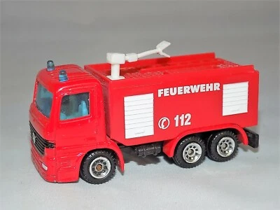 Siku 1034 Mercedes Benz Water Cannon Scania Fire Brigade Tank Fire Truck Red - Image 1 of 4