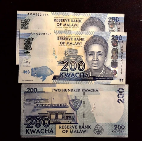2013 MALAWI 200 KWACHA CIR  BANKNOTE    INV#B10382 Cover