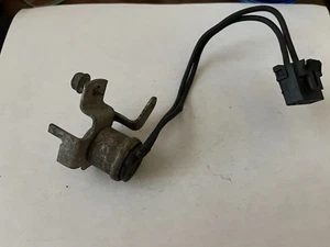 1986-96; C4; Corvette interruptor de seguridad neutro GM usado - Imagen 1 de 1