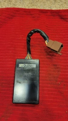 1982 Honda V45 Sabre VF750 VF750S Vf750S Ignition CDI Box OEM Part MPS-35112112 - Image 1 of 3