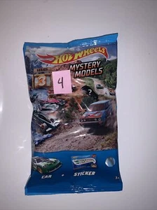 Hot Wheels Mystery Models Serie 3 — #4 Dune Cruiser - Bild 1 von 2