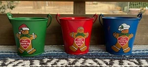 ✅ Lot of 3 Christmas 3" Buckets Jesus Warms My Heart Gingerbread Man Santa - Picture 1 of 12