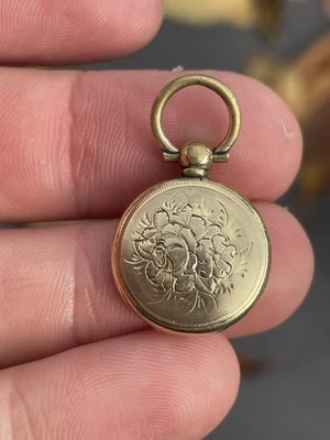 9ct Gold Plated Engraved Locket Pendant, Georgian 18th Century 9k 375 Heavy 4.3G - Image 1 of 4
