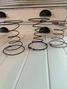 Primitive rostige Metall Spiralbett Federn Basteln Bauernhaus Zum Selbermachen Menge 3 - Bild 1 von 5