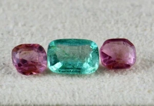 NATURAL OLD SPINEL EMERALD CUSHION CUT 3 PCS 2.58 CARATS GEMSTONE RING PENDANT - Picture 1 of 11