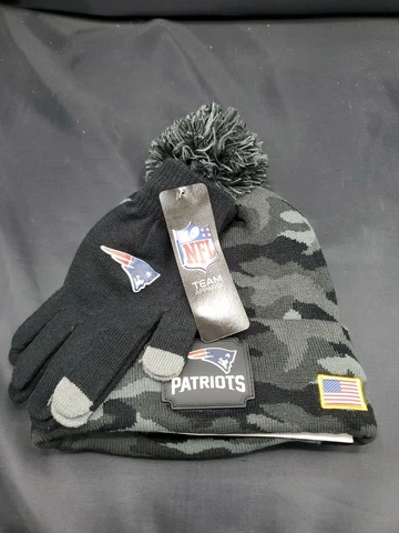 New England Patriots Beanie and Gloves Set Authentic NFL Apparel *RARE Military* Cover