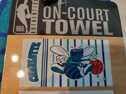 Charlotte Hornets On Court Towel Classic Edition 22" x 42" Cover