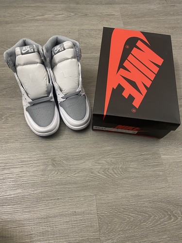 Nike Air Jordan 1 Retro Hi OG Stealth GS scarpa unisex taglia 7 anni bianco grigio 575441 037