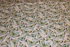 Benartex - Sinfonía del Pavo Real - Sinfonía Mariposa - Marfil, Tela POR Y - Imagen 1 de 4