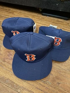 Vintage-Stil Boston Red Sox 3 Mütze Posten neu mit Etikett Druckknopflasche neu aus altem Lagerbestand - Bild 1 von 3
