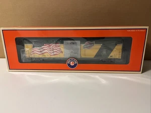 Lionel 6-85402 - CNW UP Heritage LED Flag Boxcar UP #1995 - O Gauge - LN - Picture 1 of 6