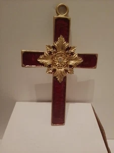 Colgante de pared con incrustación carmesí crucifijo cruz color dorado con 5 piedras incrustadas 5,5x3,5 - Imagen 1 de 2