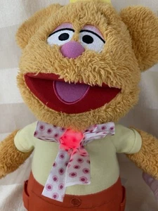 Disney Muppet Babys Fozzie Bär spricht lachend Plüsch leuchtet und wackelt - Bild 1 von 4